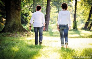 Frauen in Sonne